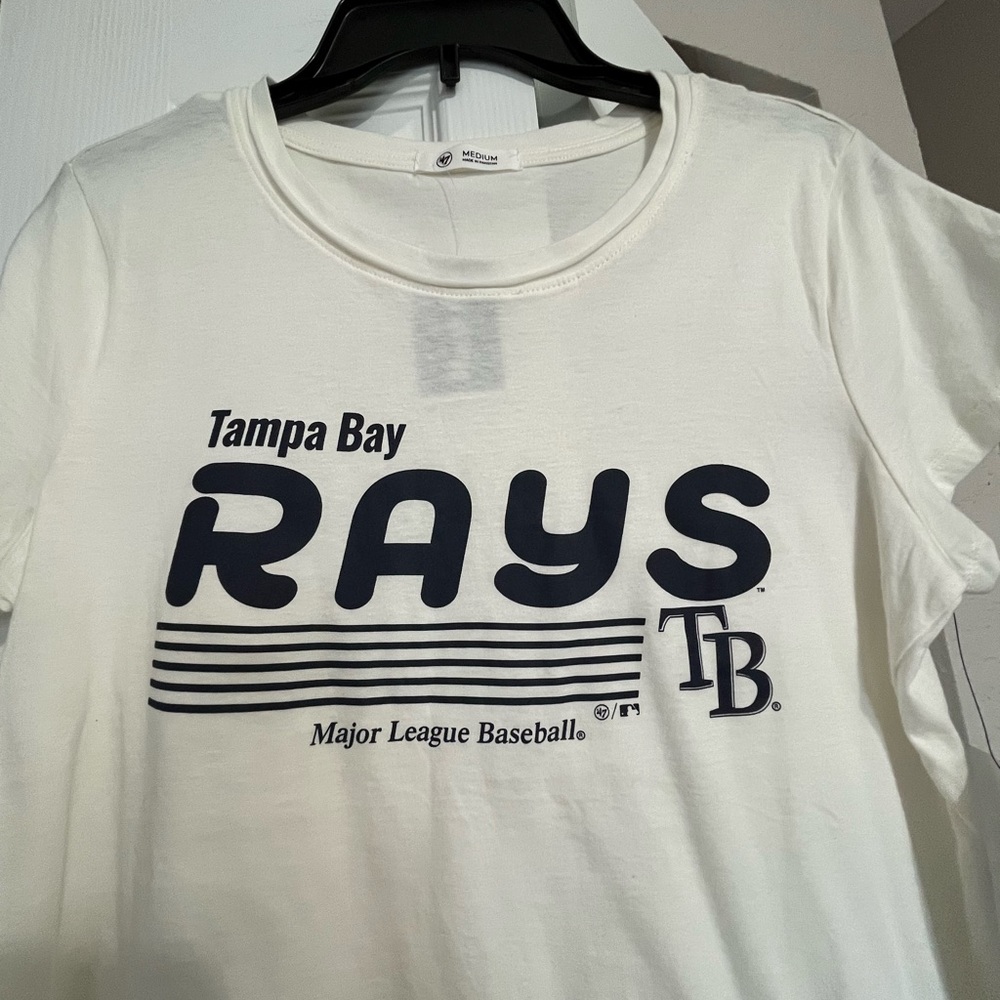 NWT Tampa Bay Rays Women's White T-Shirt - Picture 2 of 4